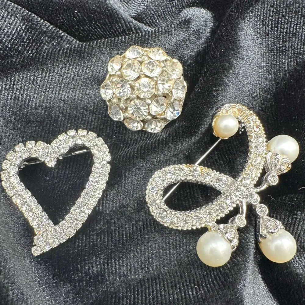Rhinestone Brooch Set 3 Rhinestone Heart Bow Silver Tone Faux Pearl Wedding Pin